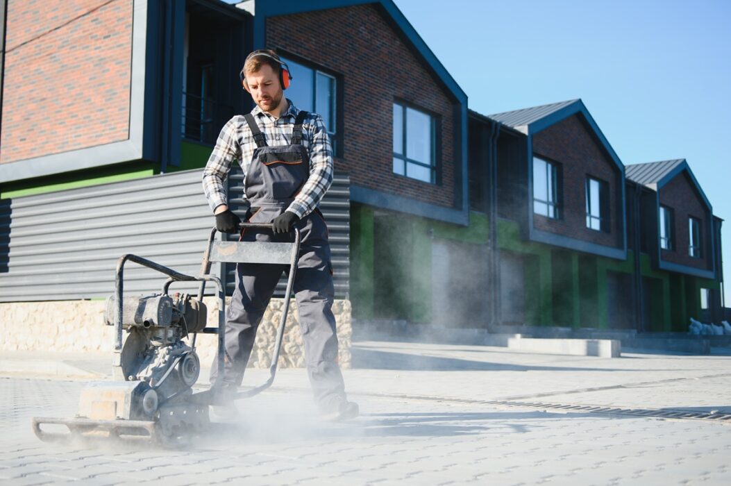 How to Hire a Power Washer in DFW Area | Fast and Reliable