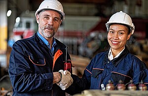 10 Mistakes to Avoid When Hiring a blue collar worker