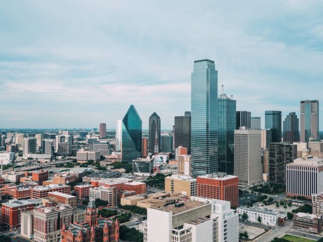 How Recruiting Painters in Dallas, Texas Enhances Economic Value in Real Estate Development