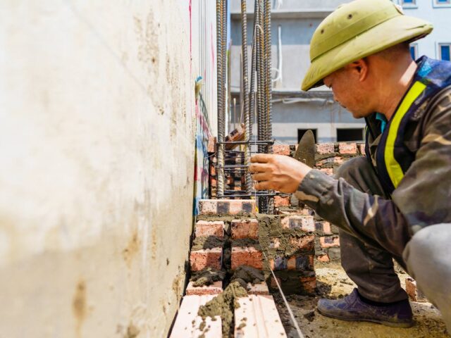 Construction Worker Salary in the USA: 2025 Guide to Pay, Benefits & Trends