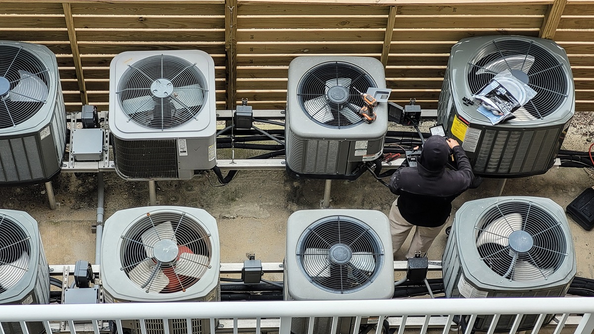 Hire Trusted HVAC Services in DFW for Apartment Complexes