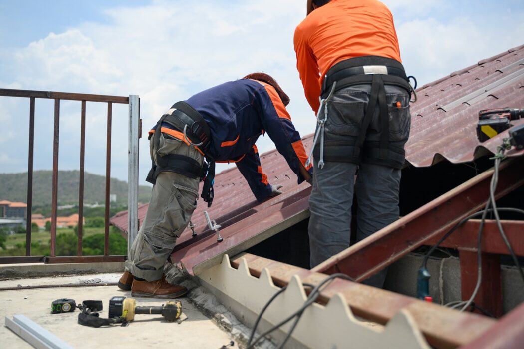 Emergency Roof Repair in DFW Area: Why Hiring Professionals Saves You Thousands