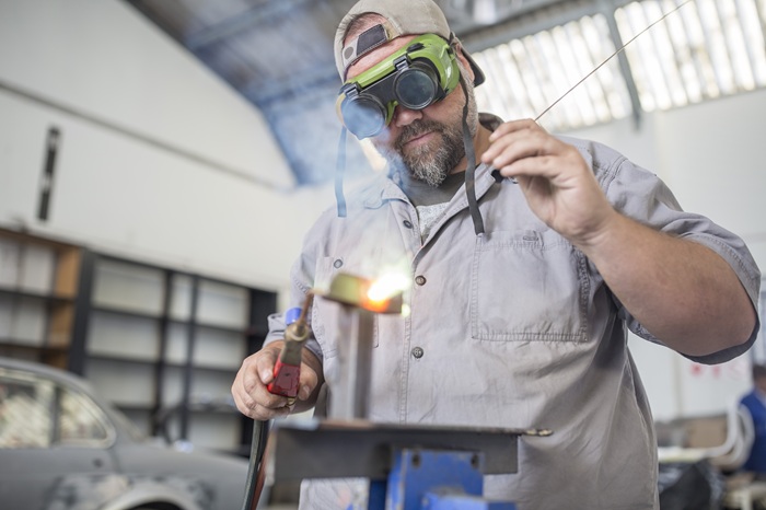 Hire Professionals for Short-Term Welding Jobs in DFW Texas | Fast and Reliable